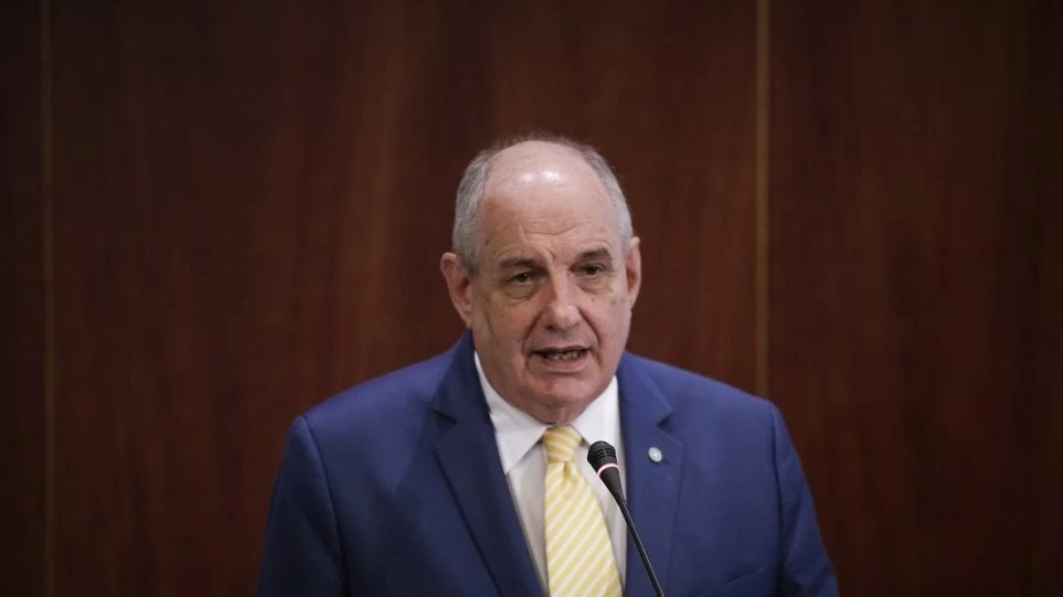 Όταν ο Τερενς Κουίκ αναφωνούσε: «Ξεπουλάτε την Μακεδονία» (βίντεο)